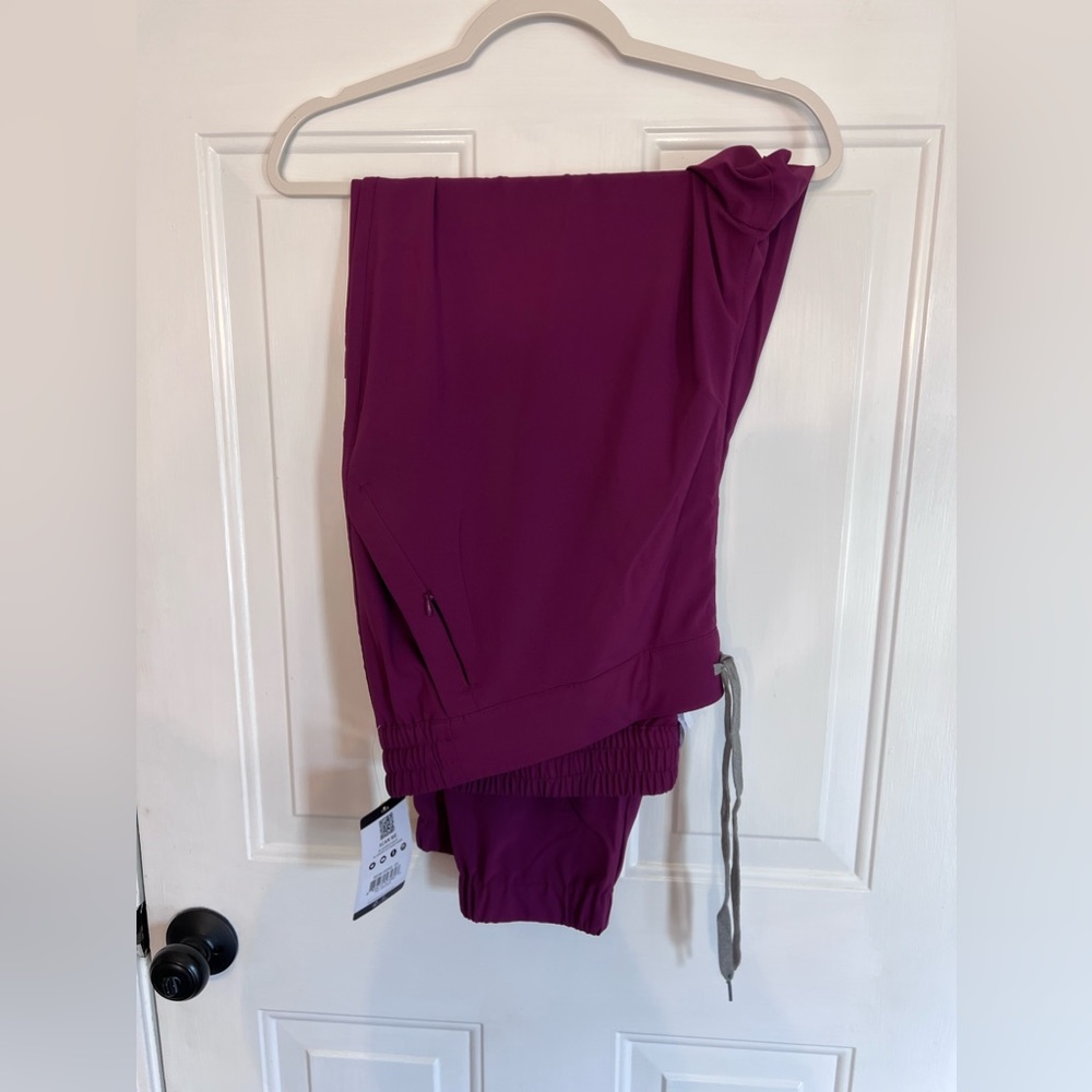 NWT Wonder Wink Renew Plus Women’s Scrub Pants Sz 3x Color Wine